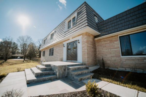 Great Falls Modern Escape 10BR 5BA Luxury Retreat